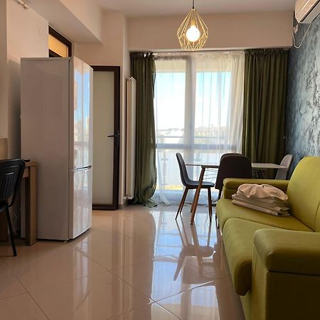 Luxury Lazar Towers Palas Mall Area ياش المظهر الخارجي الصورة