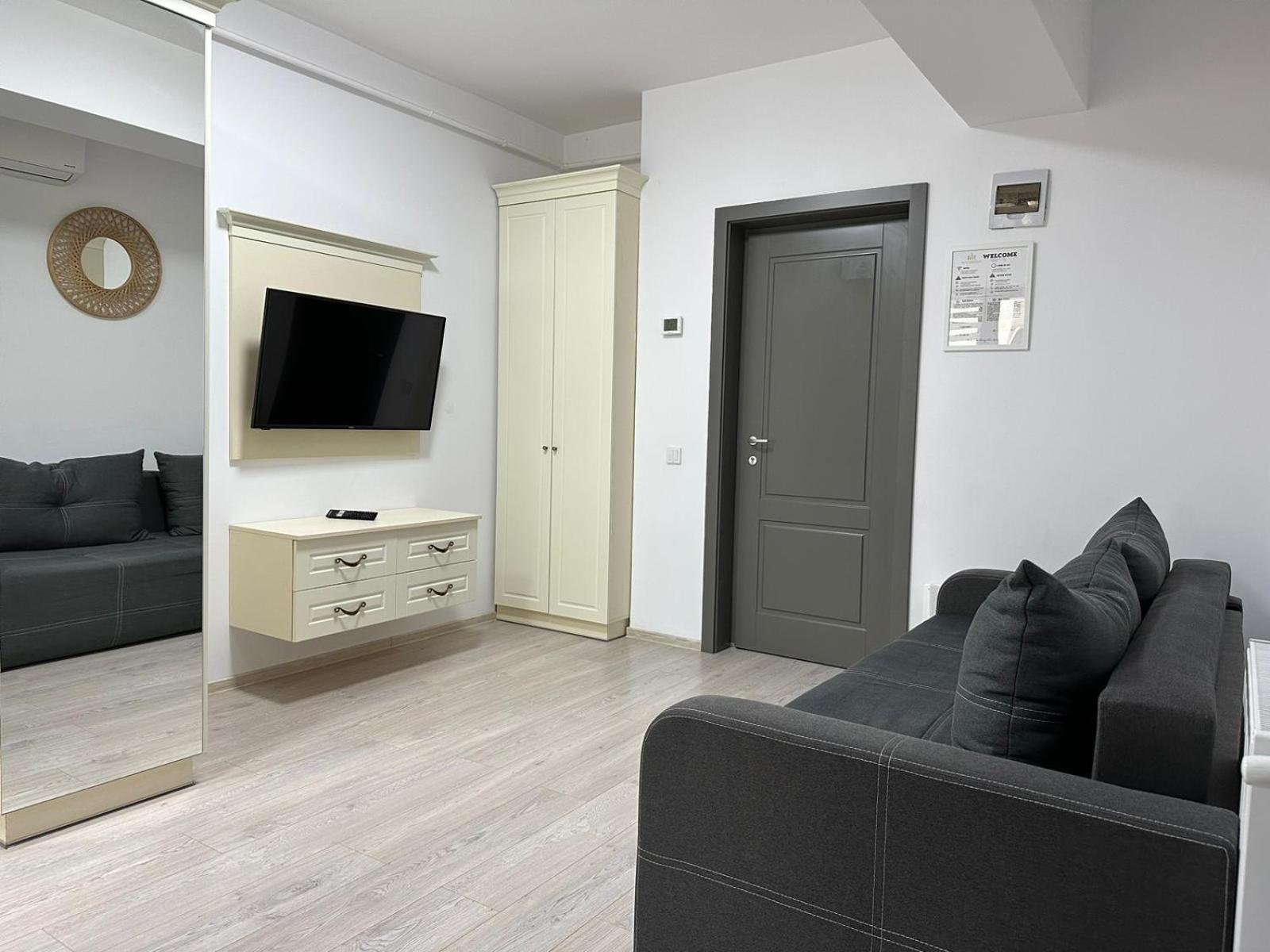 Luxury Lazar Towers Palas Mall Area ياش المظهر الخارجي الصورة